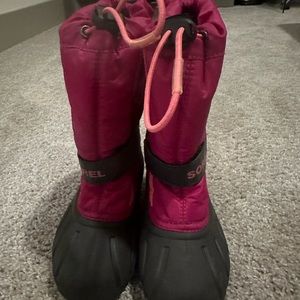 SOREL Girls ski boots
